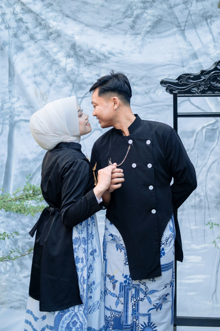 https://ahnafmultimediainvitation.webnikah.com/dirmember/00000028/ahnafmultimediainvitation/photo-276749-326026-l-202507291057.jpg